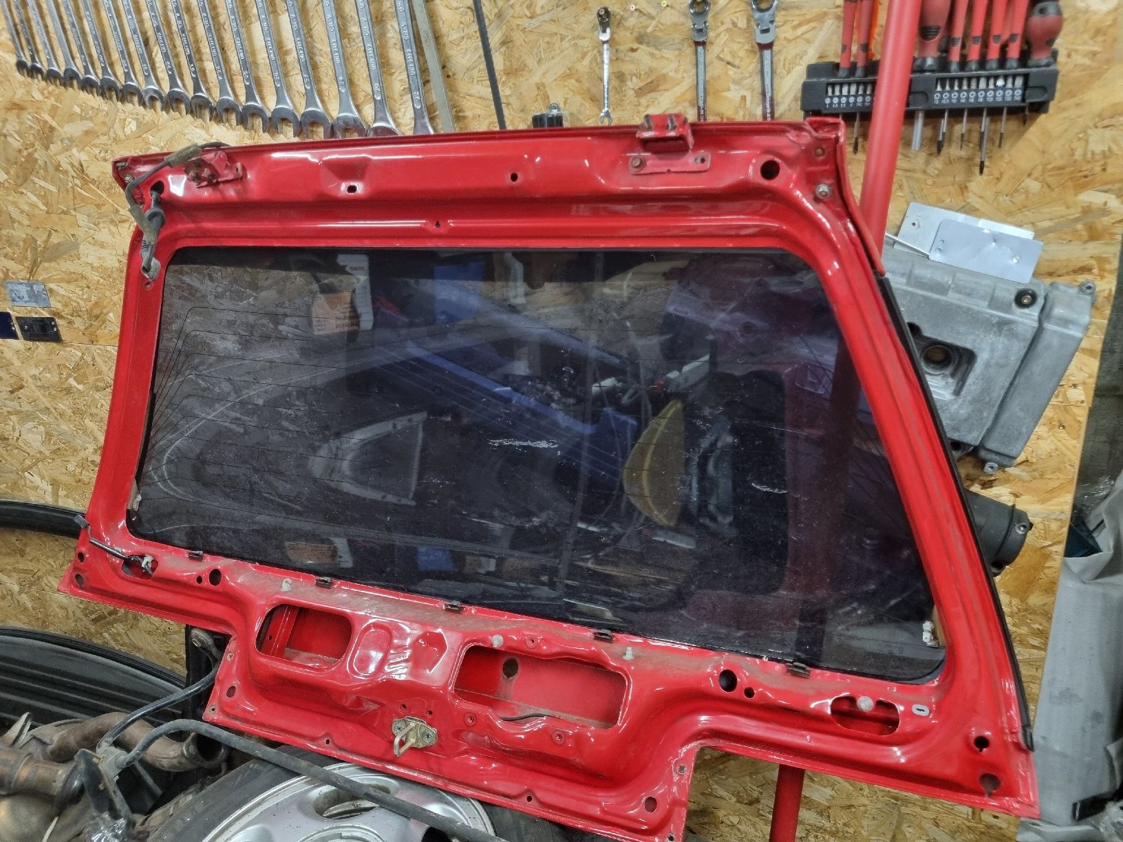 Honda Alle Autoersatzteile: Honda Civic EE9 Hecklappe – Gebraucht aus Wangen b. Olten von beechstreet 1