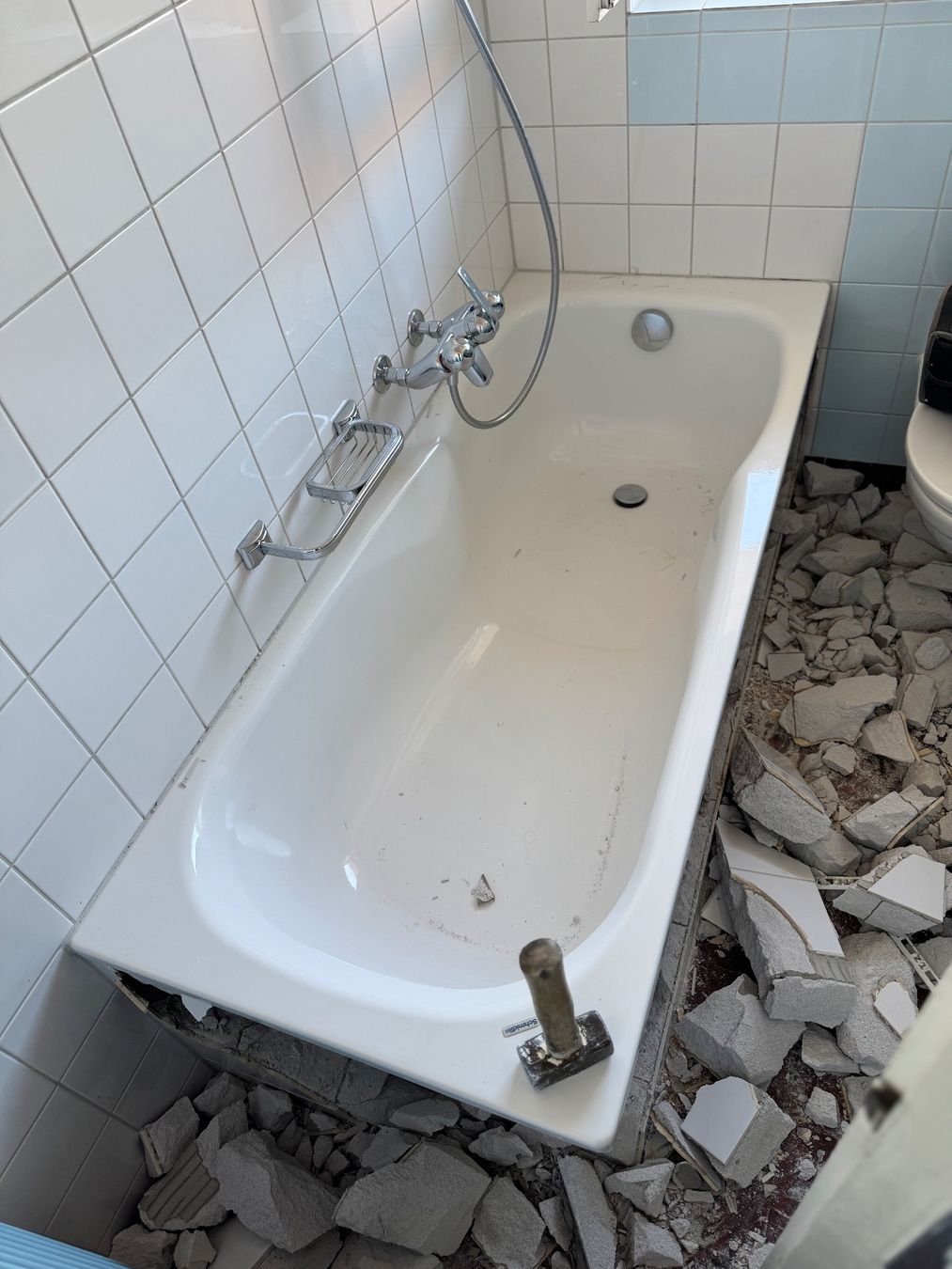 Schmidlin Vasche da bagno: Badewanne Schmidlin – Usato da Grossaffoltern venduto da ste_jth8 2