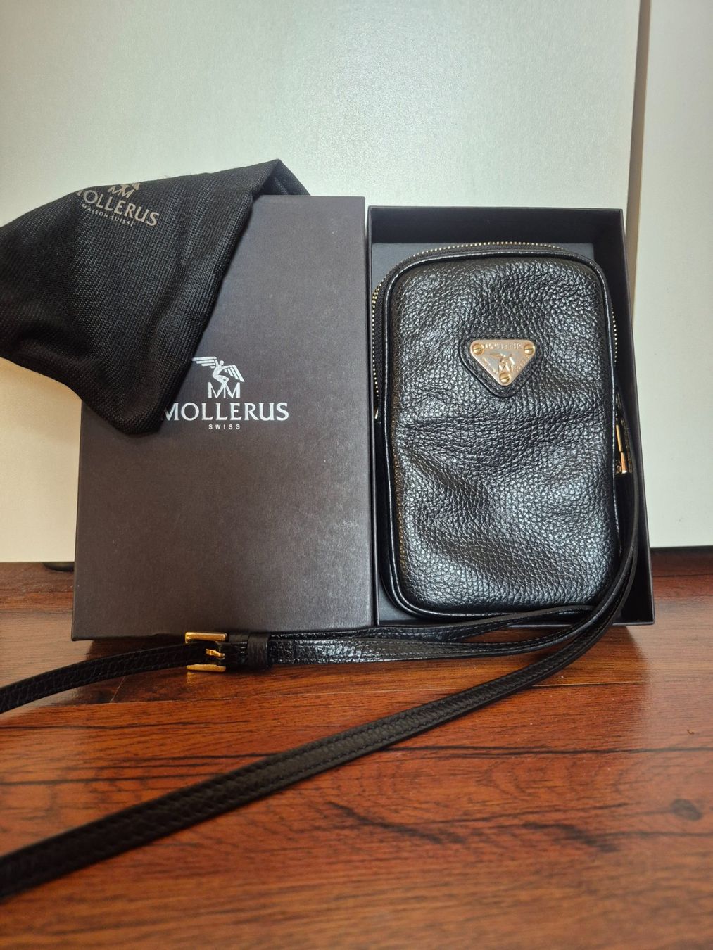 Maison Mollerus Sacs femmes: Mollerus kleine Umhängetasche – D'occasion à Wädenswil par Virginia96