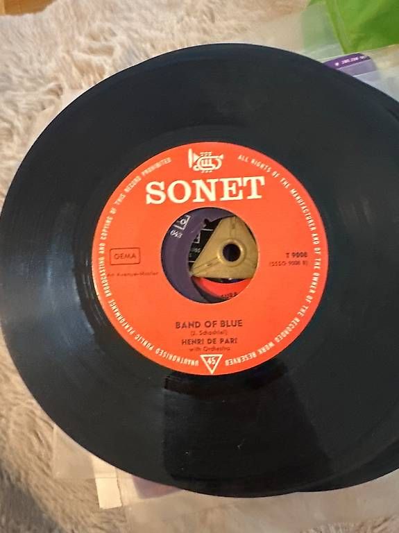 Dischi in vinile: Vinyles 45 – Usato da Genève venduto da leny1930 1