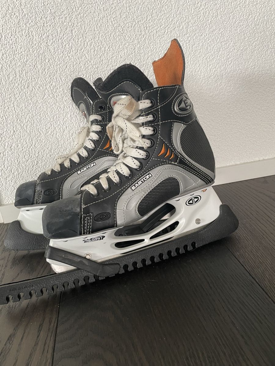 Easton Pattini da ghiaccio: Schlittschuhe Gr. 6.5 (40) – Usato da Wangen an der Aare venduto da DiGe 3