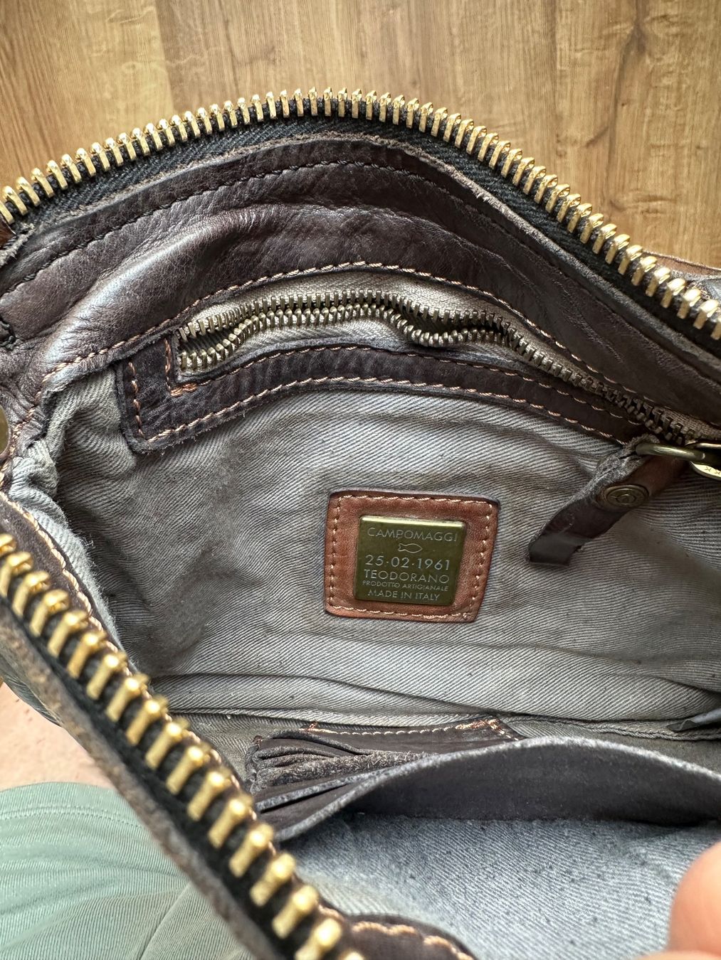 Campomaggi Sacs femmes: Tasche von Campomaggi – D'occasion à Tagelswangen par zahnstein1 5