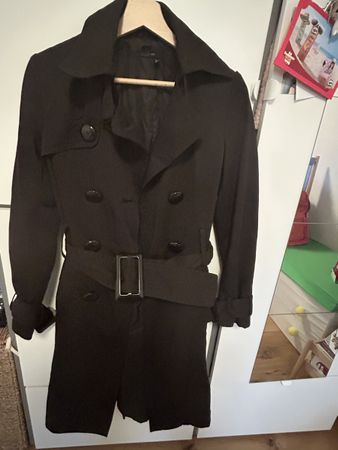 Elegant brown trench coat, Zara size S