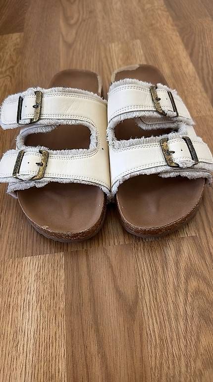 Chaussures femmes: Verschiedene Damen-Schuhe Grösse 36  – D'occasion à Wil SG par mar_w7v7 1