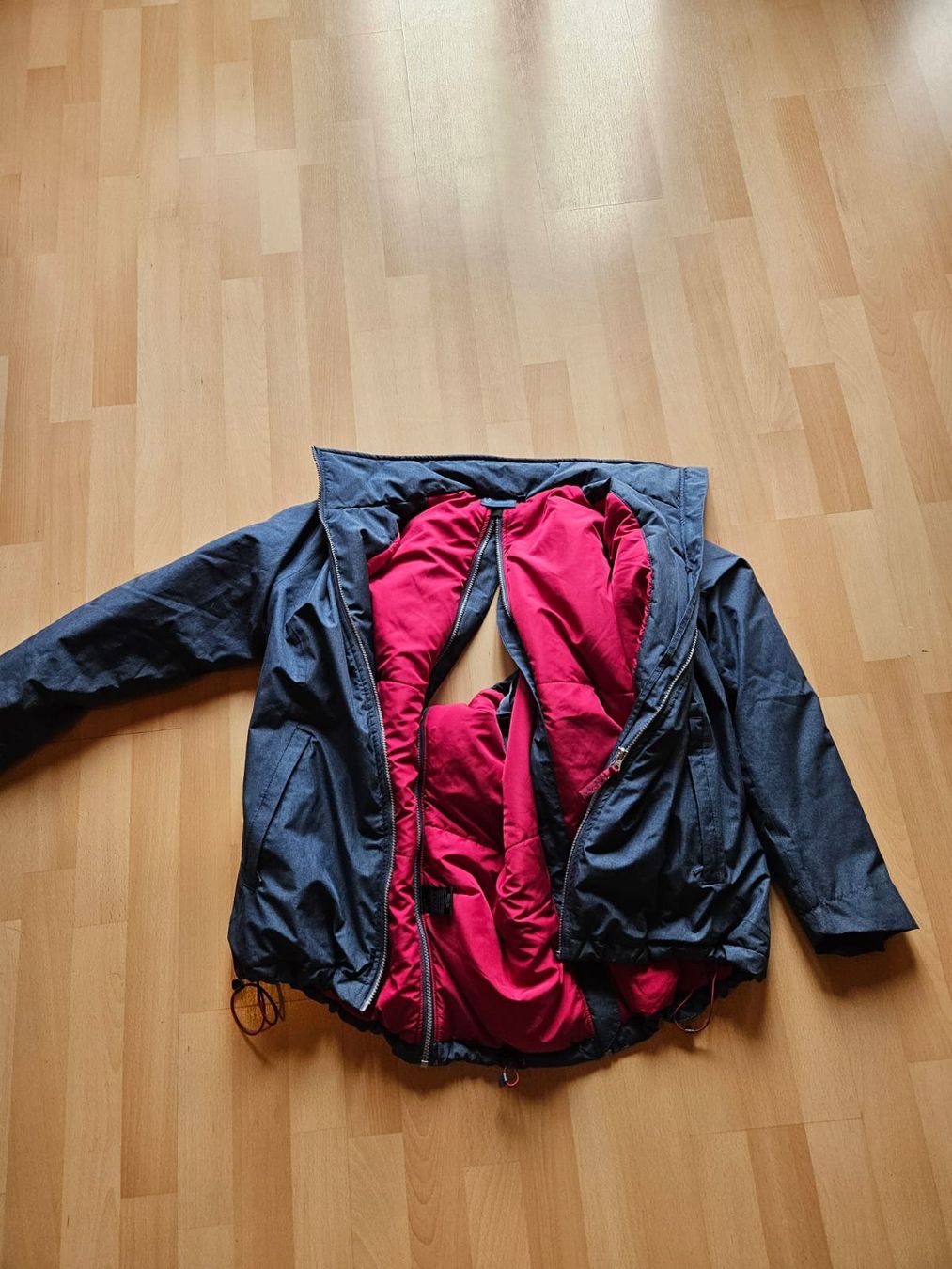 Mamalila Giacche: Mamalila Umstands- und Tragewinterjacke – Usato da Eriz venduto da dod_ps8v 1