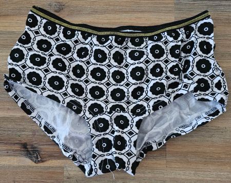 Neuer Damen Slip mit Säckli, Grösse M von Denim Birds