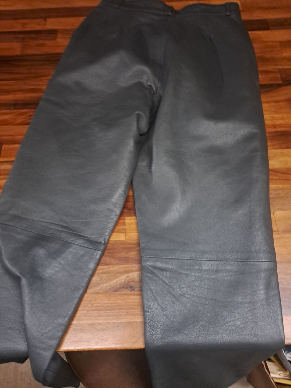 Hosen: Lederhose XS/S – Gebraucht aus Emdthal von kasira 3