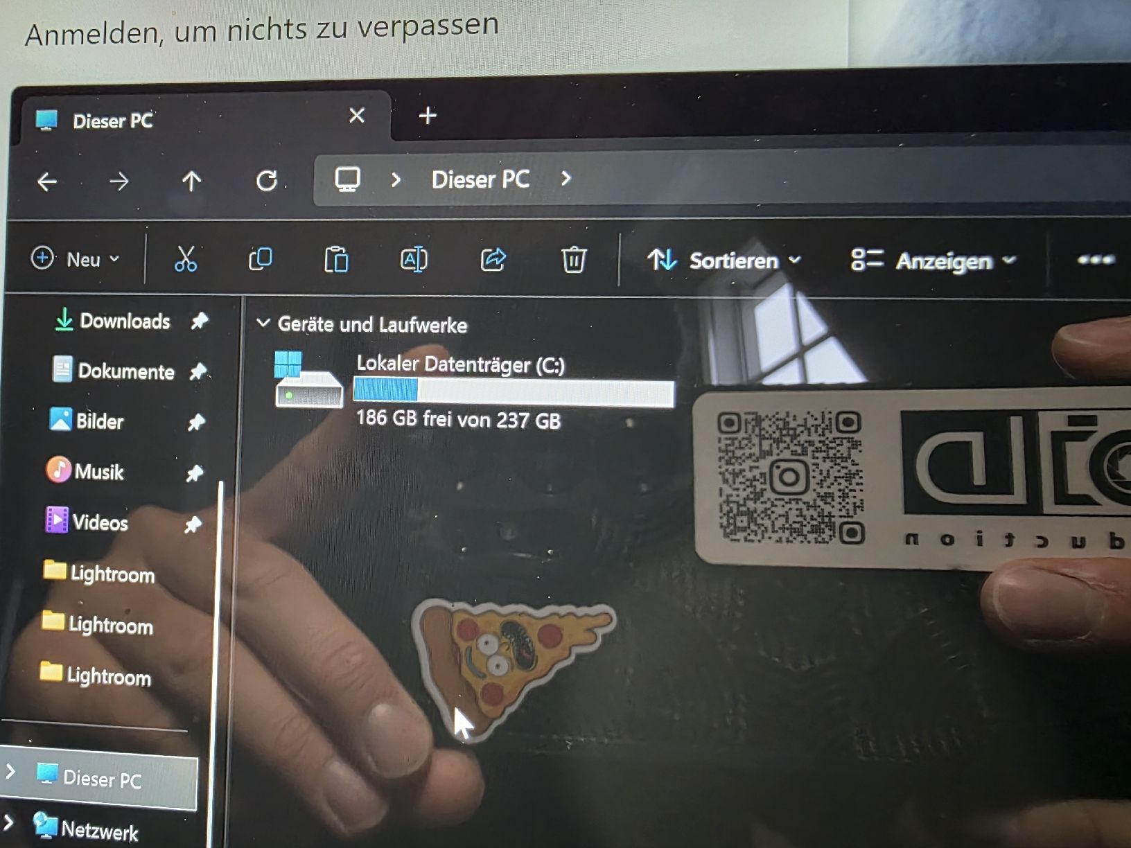 Microsoft Tablet PC: Microsoft Surface 8GB RAM Silber – Usato da Heiden venduto da Kuba.D 4