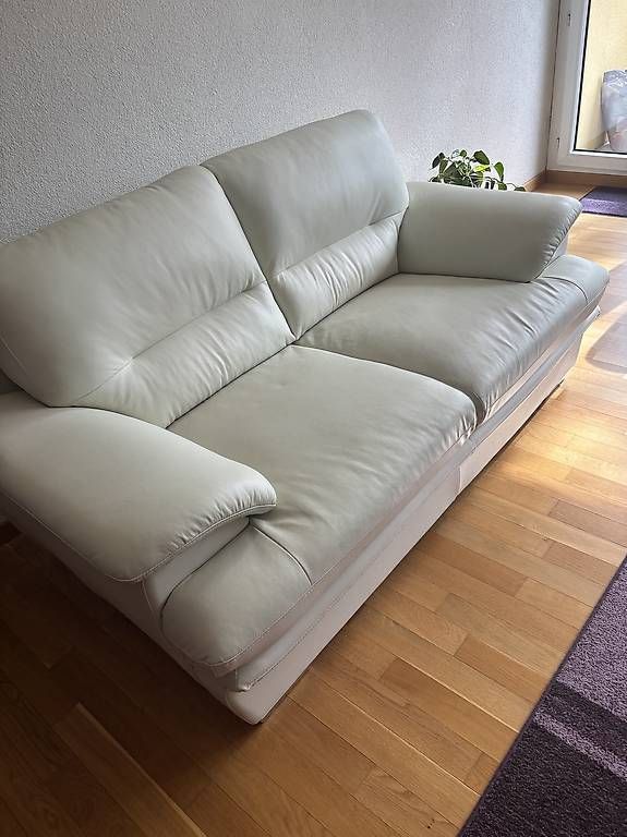 Divani: Sofa weisses Leder – Usato da Zürich venduto da Santolimona 1