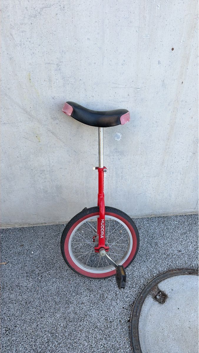 Biciclette: Einrad – Usato da Spiez venduto da mamaseafood