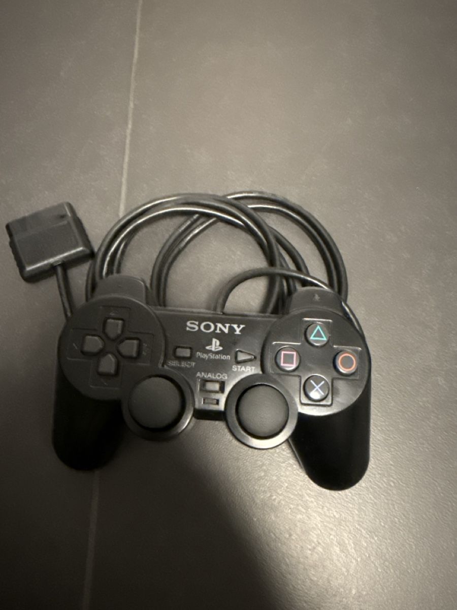 Sony Controller: Sony Playstation 2 Controller PS2  – Usato da Schaffhausen venduto da sabdiu