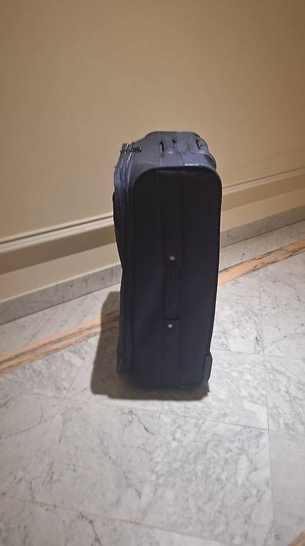 Sonstiges zu Aviatik: Valigia trolley grande – Gebraucht aus Lugano von val_g6yf 1