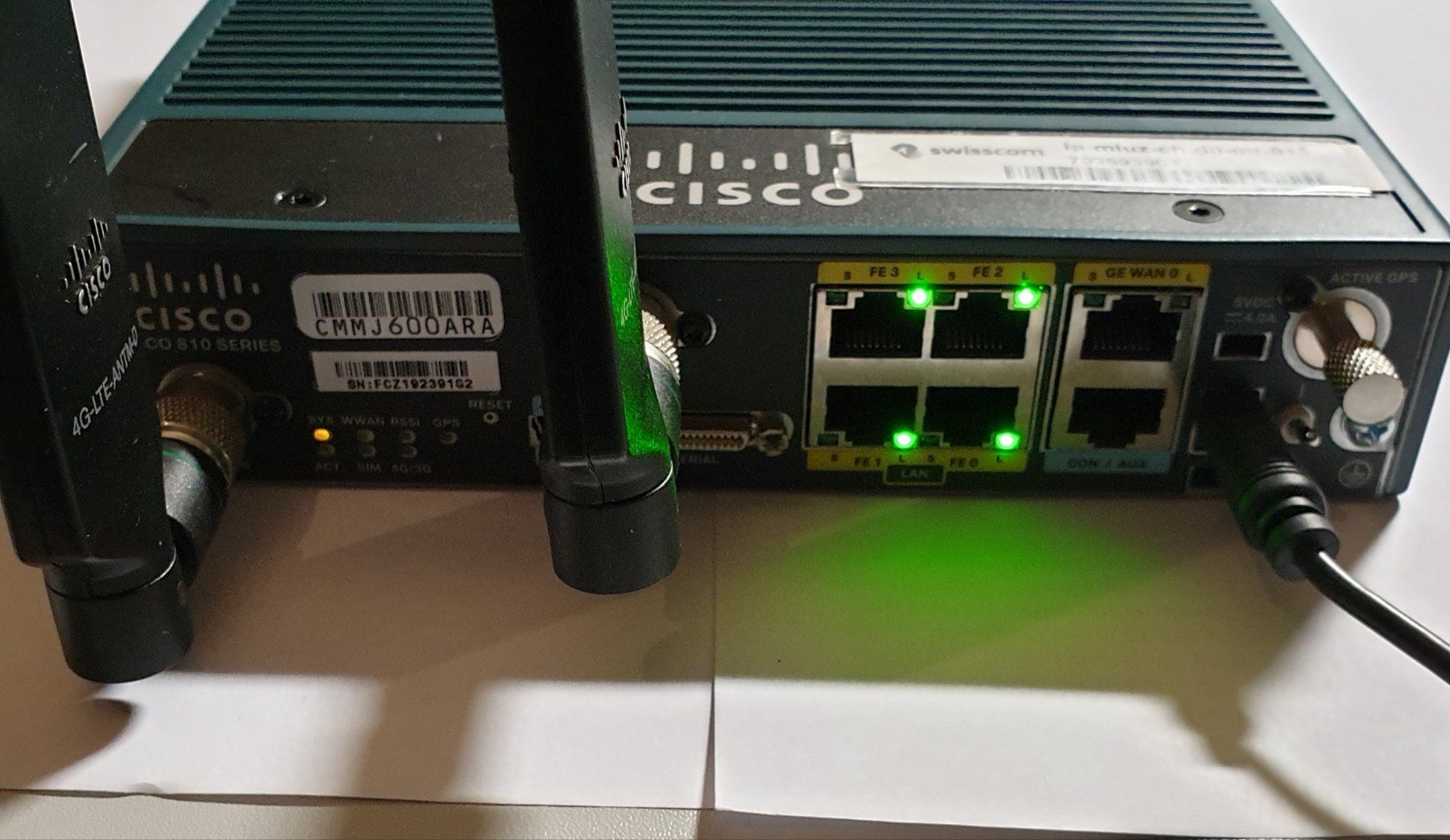 Cisco Modem & Router: Cisco819-4G Router + Netzteil – Usato da Volketswil venduto da jul_hwb8 1