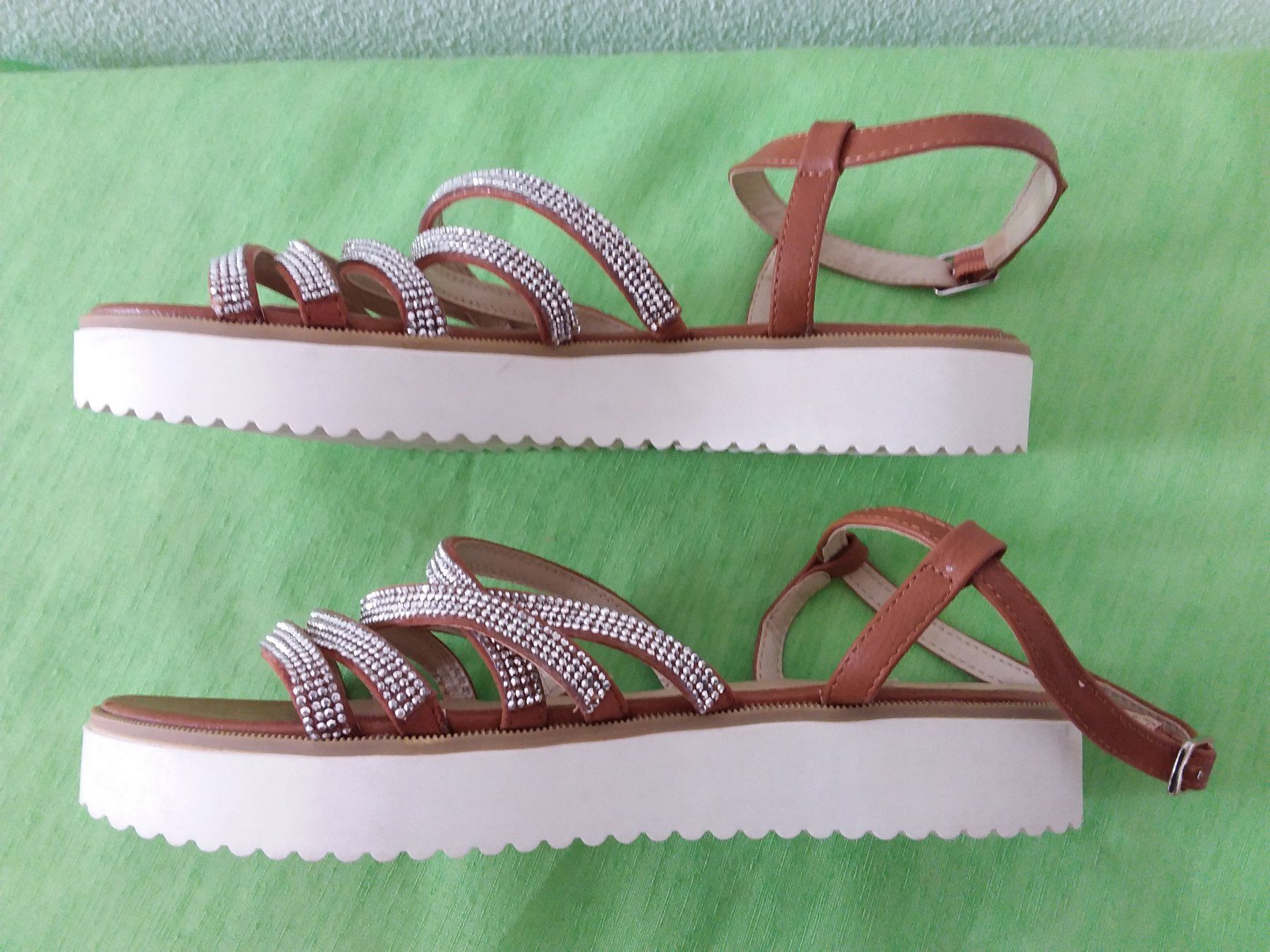 Scarpe da donna: Glitzer Sandalen, Gr 38, NEU – Usato da Uitikon Waldegg venduto da Risibisi7 2