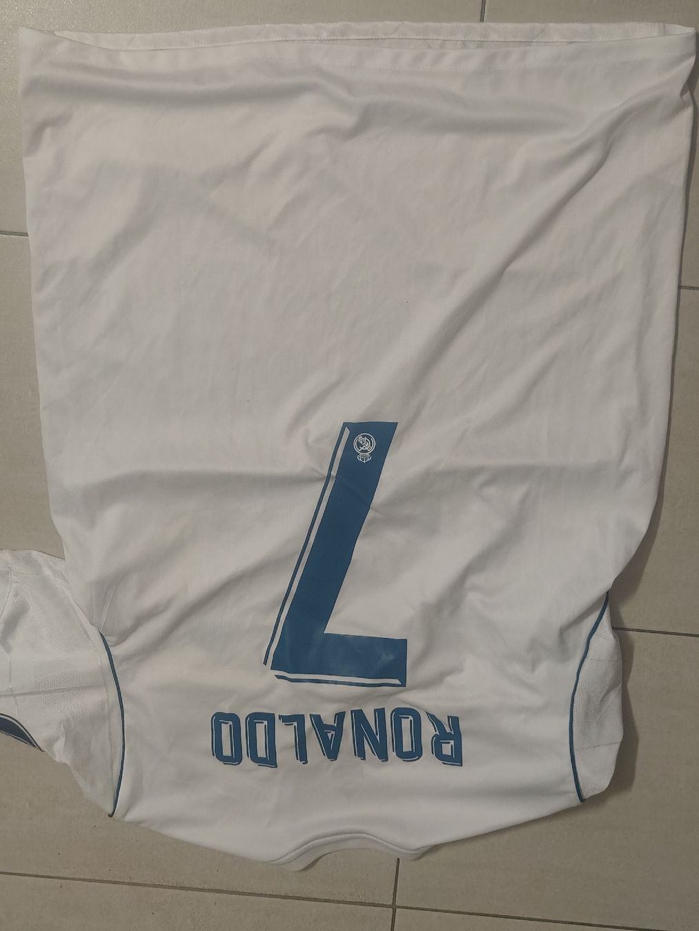 Maillots de corps & Pantalons: Ronaldo,Drogba,Boateng & PSG Trikots – D'occasion à Laupen BE par lte_5wm9 4