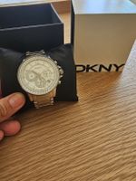 DKNY Damenuhr, Silber mit Strass, Top Zustand, Inkl. Box!