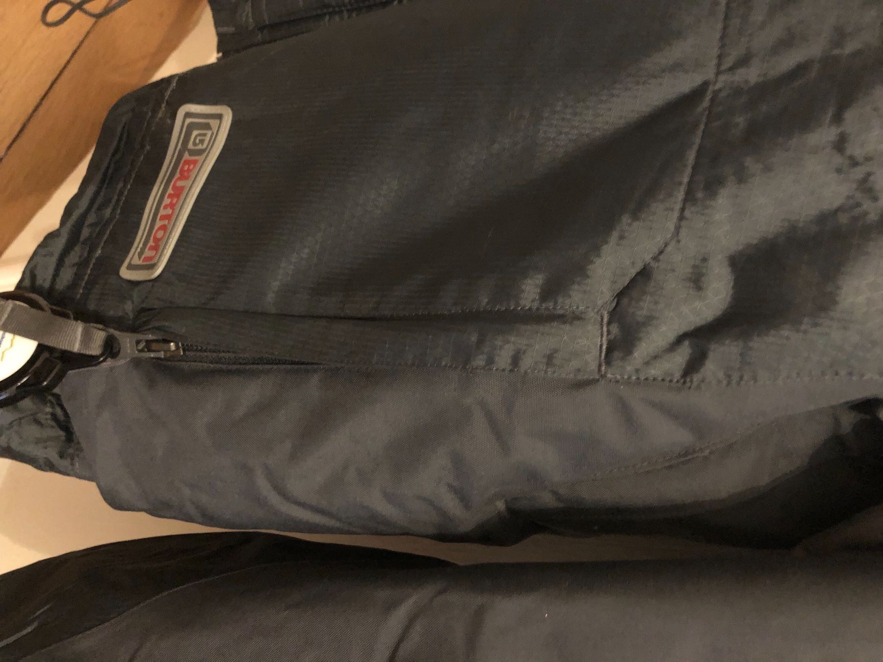 Burton Jacken: BURTON Ski/Snowboard Jacket – Gebraucht aus Zürich von Chanelle07 2