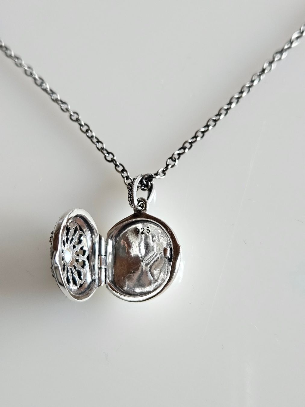 Catenine: Silber Kette mit aufklappbarem Anhänger – Nuovo (secondo la descrizione) da Winterthur venduto da ste_tcx5 1
