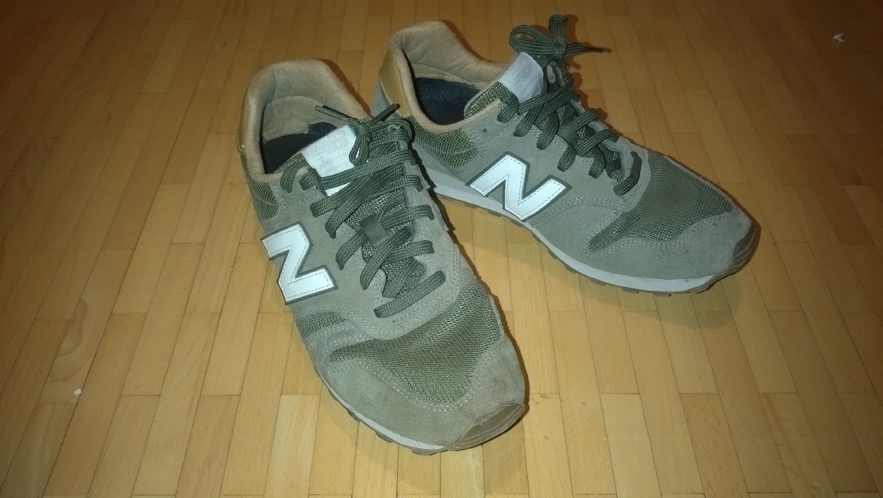 New Balance Chaussures hommes: Baskets New Balance ML373WR2 vert camouflage taille 44 TBE+ – D'occasion à Farvagny-le-Grand par LaCaverne 6