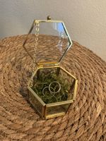 Glasdose sechseckig mit Gold – Ringschale & Deko