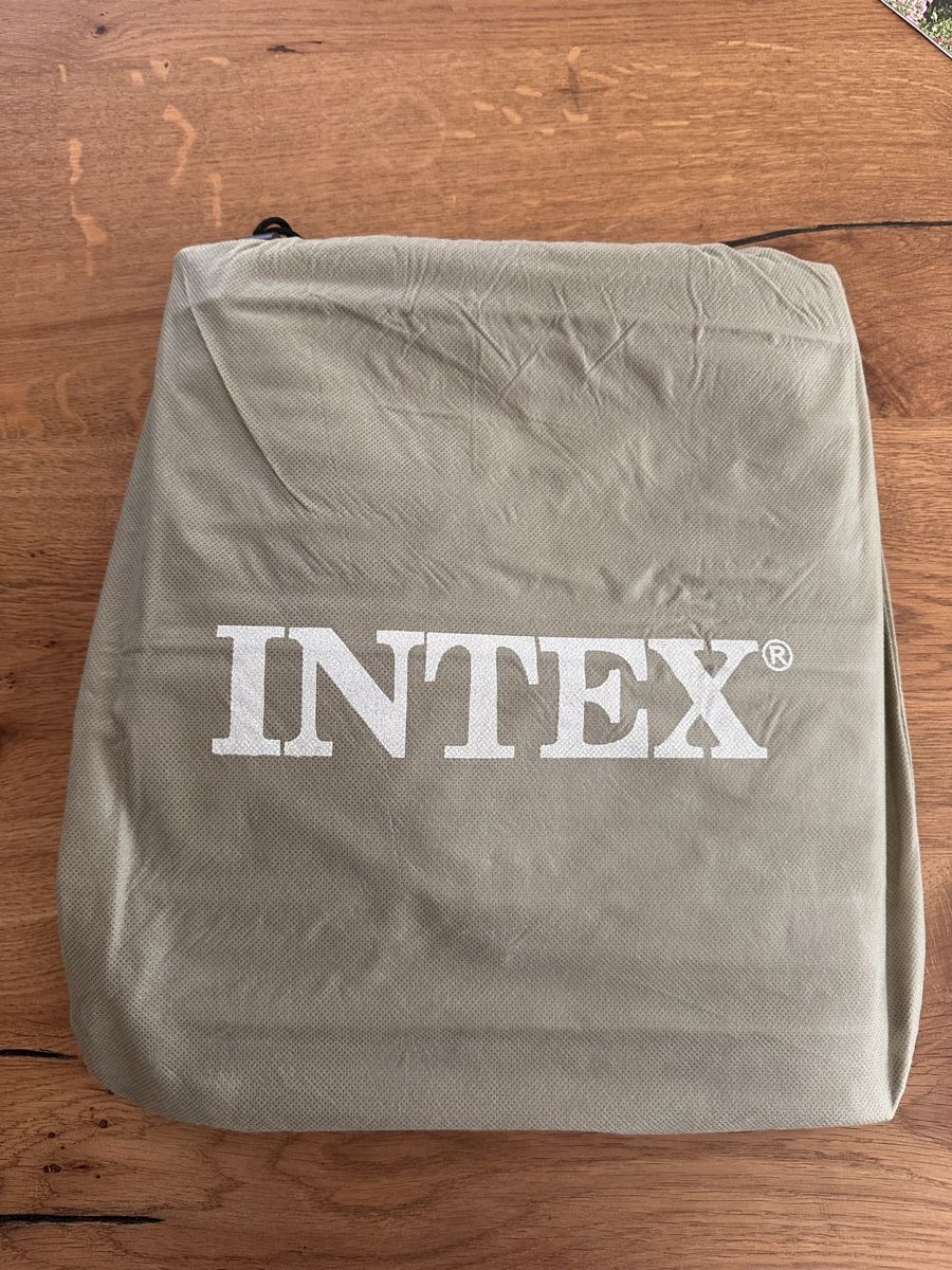 Materassi: Luftbett Intex grau neuwertig – Nuovo (secondo la descrizione) da Dällikon venduto da tat_z9r7 1