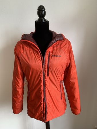 PATAGONIA: Lässige orange Outdoorjacke mit Kapuze, S, NP 309
