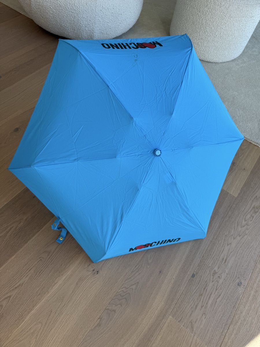 Moschino Parapluies: Moschino Mini Schirm, hellbl, ! – D'occasion à Meilen par Dievondort 1