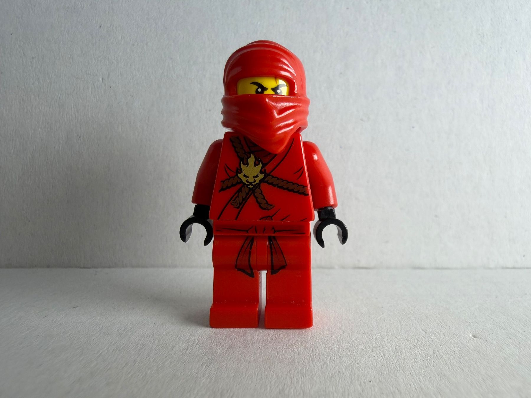 Lego Statuette: Kai - The Golden Weapons – Usato da Neftenbach venduto da Elitebricks