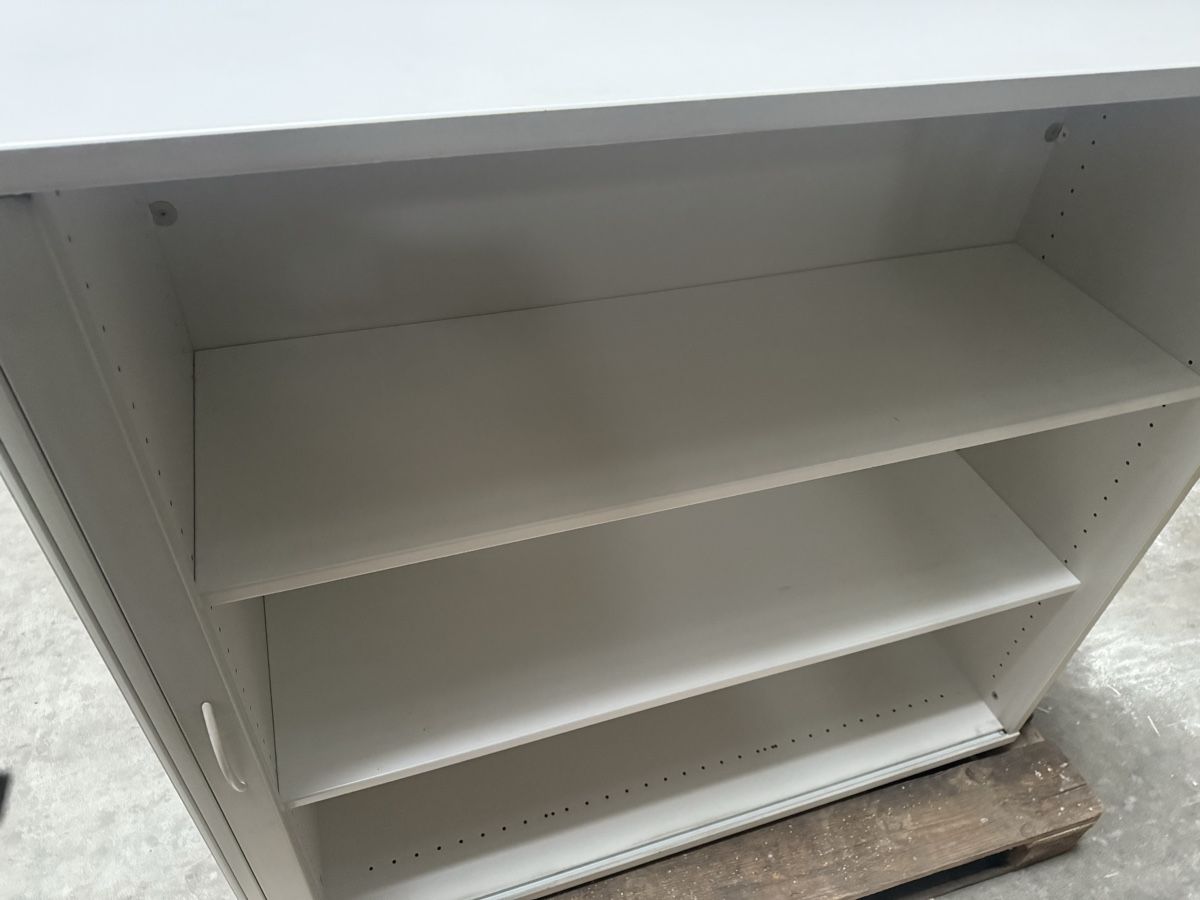 Armadi: Rollschrank – Usato da Horriwil venduto da Carrera68 3
