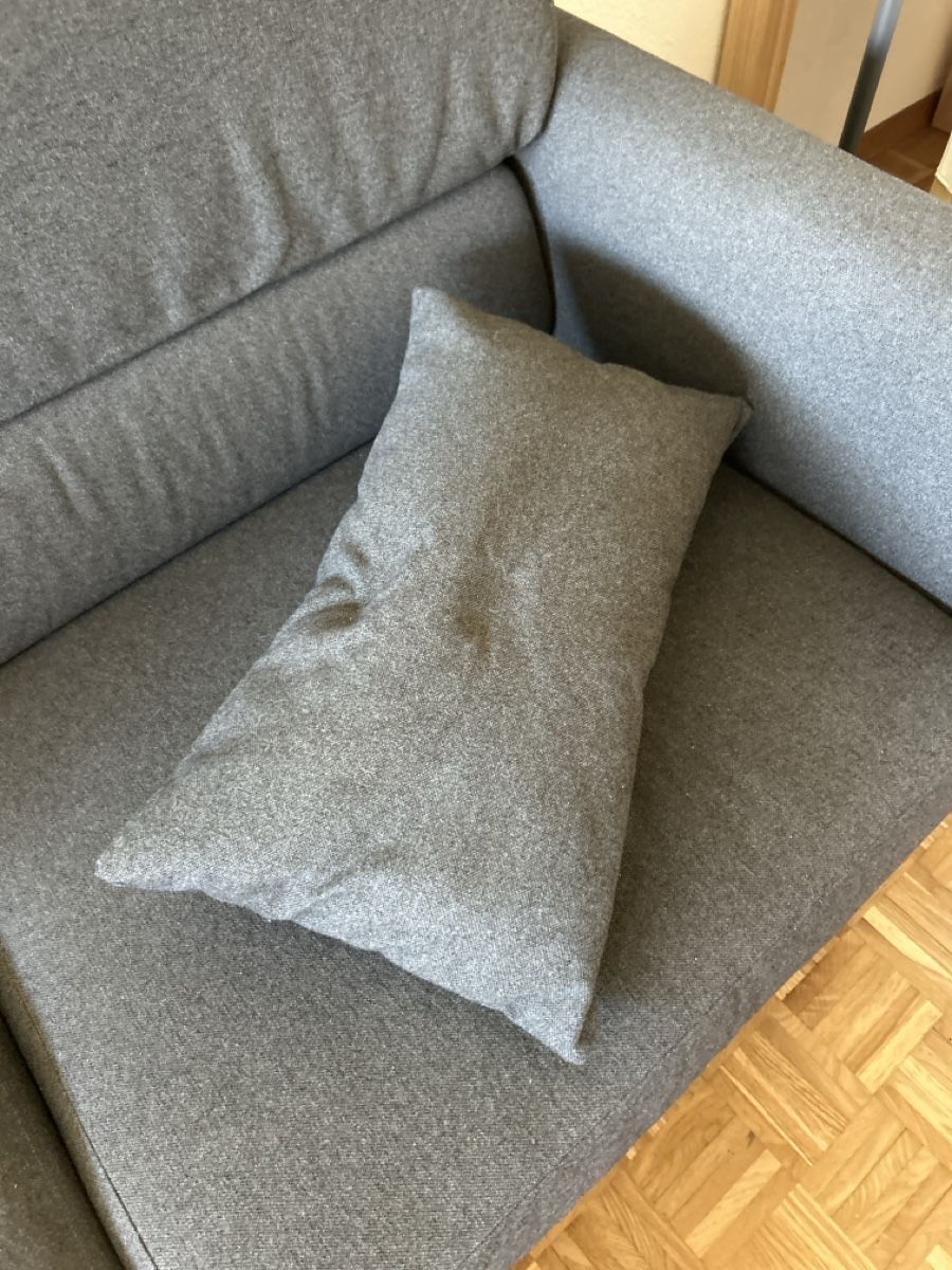 Divani: Ecksofa grau mit Chaiselongue gebrauchter Zustand – Usato da Ormalingen venduto da Brid512 1