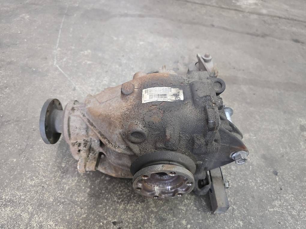 Toutes les pièces auto: Bmw e46 Differential Diesel  – D'occasion à Niedergösgen par Zecinha 1