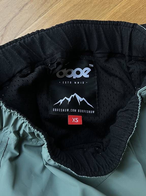 Pantaloni: Dope Skihose – Usato da Neuendorf venduto da Lascart 3