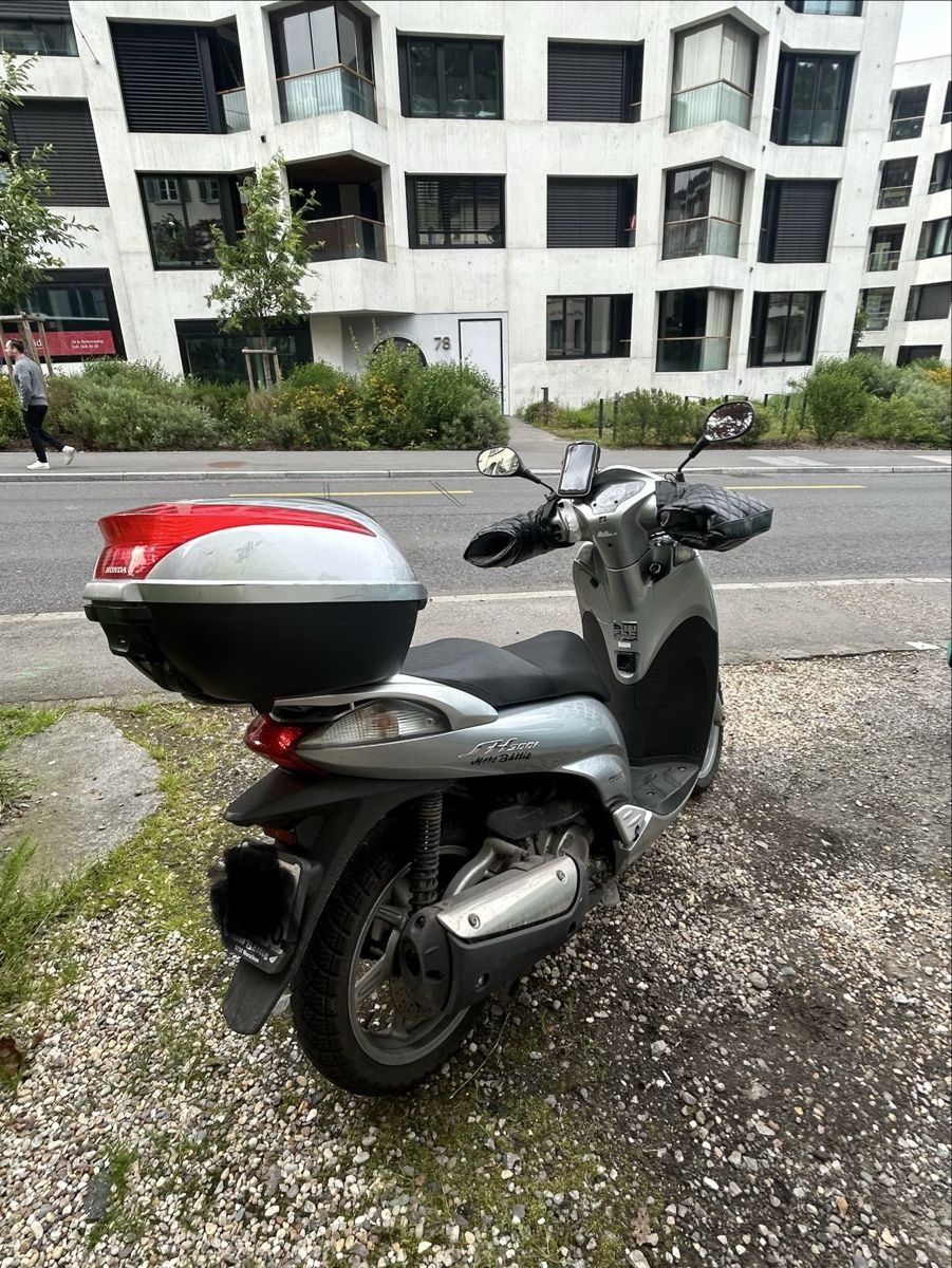 Honda Strada: Honda SH 300 – Usato da Beromünster venduto da LuMa28 5