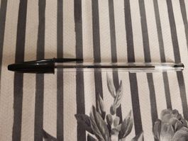 BIC Schreiber Cristal Medium Schwarz Neu!