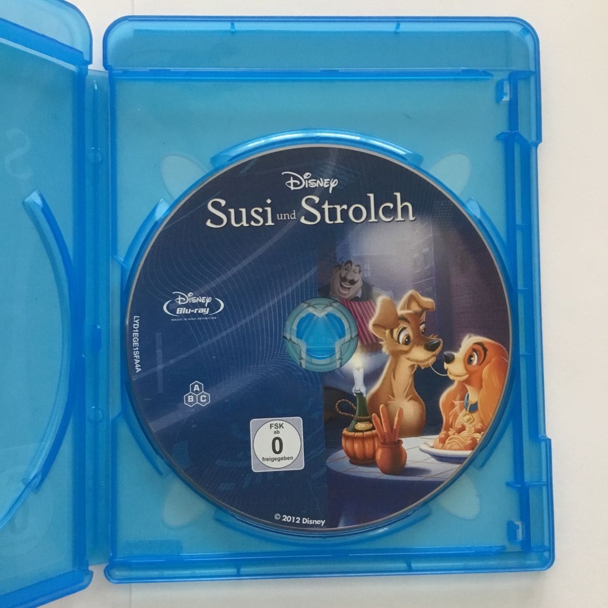 Tutti i DVDs: Susi und Strolch - Blu Ray Neu Wertig – Nuovo (secondo la descrizione) da Blauen venduto da berlingo65 3