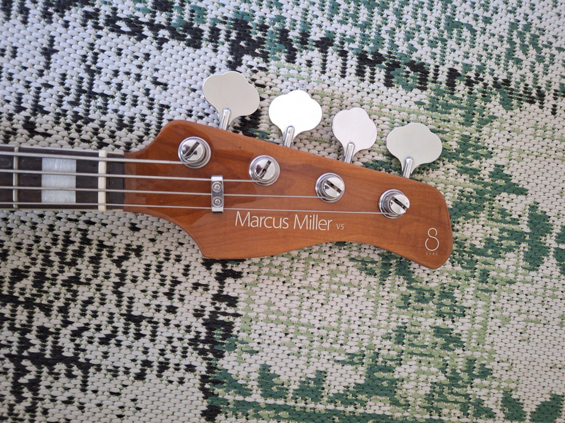 Instruments de musique: Sire Marcus Miller V5 4-Saiter Bass – D'occasion à Zürich par a6b_5tty 5