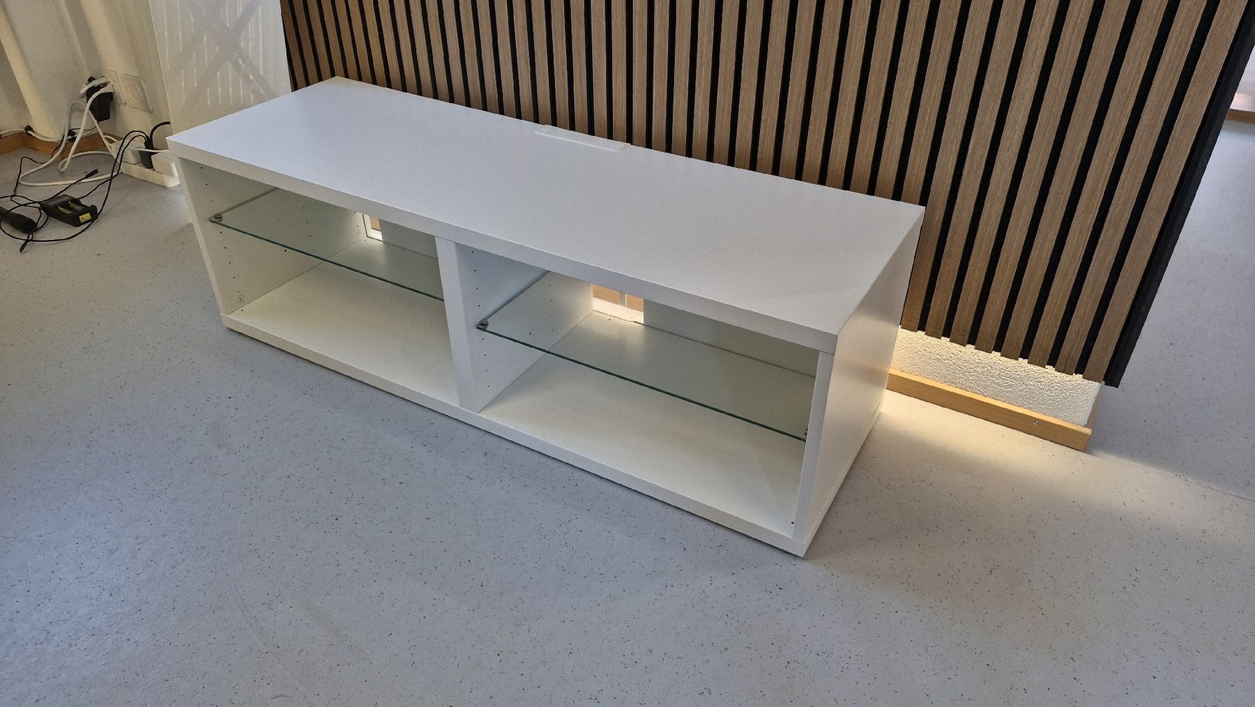 Ikea TV Möbel: Bestå TV Möbel – Gebraucht aus Zürich von jak_6m6k 2