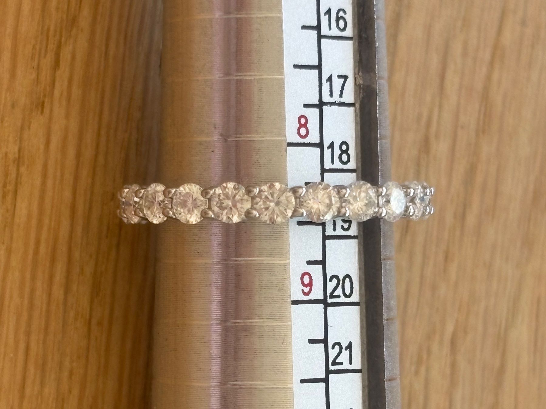 Anelli: Luxus Elegante Gr: 18/8 Ring Memoire Zirkonia Farbe Silber – Nuovo (secondo la descrizione) da Biel-Bienne venduto da Roserosse13 6