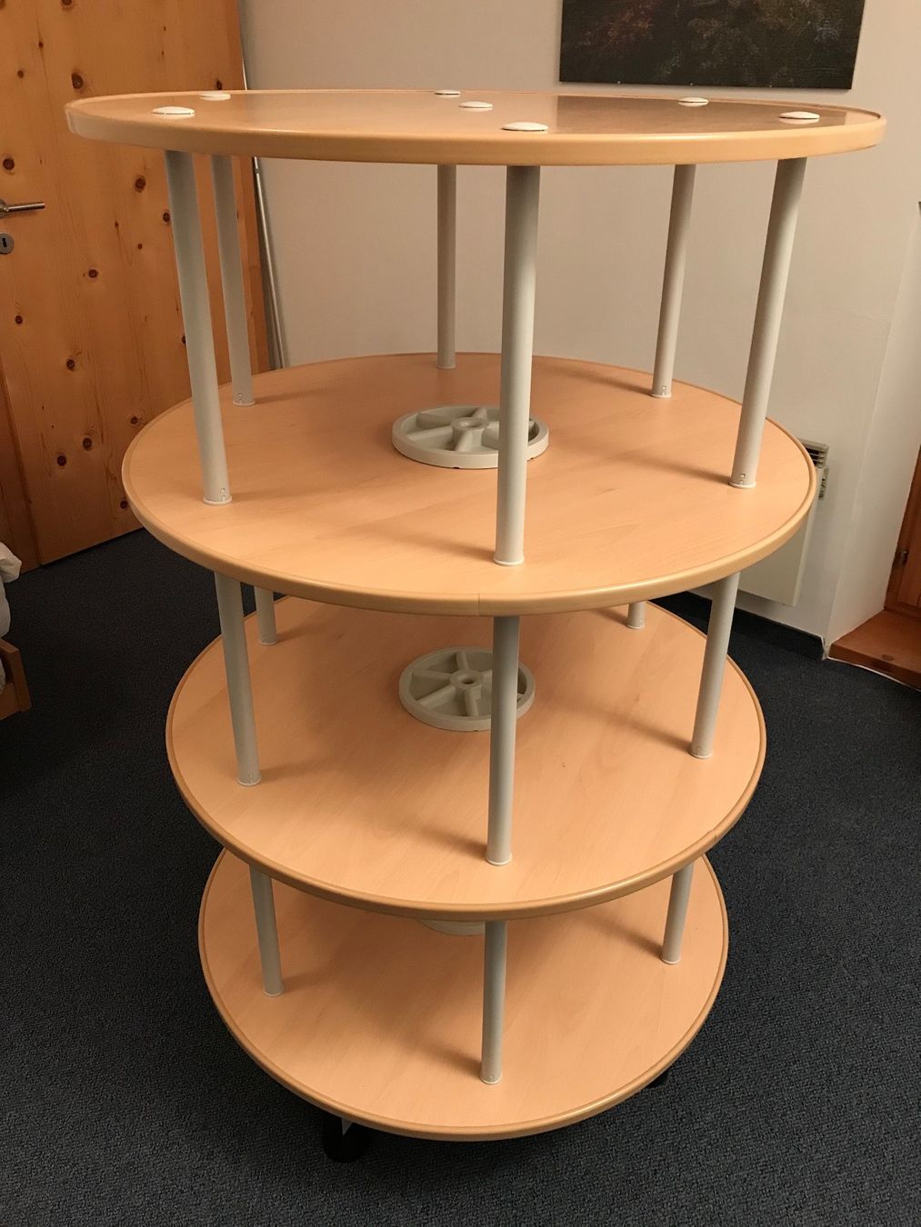 Scaffali: Ordner-Drehsäule – Usato da Scuol venduto da painkiller01
