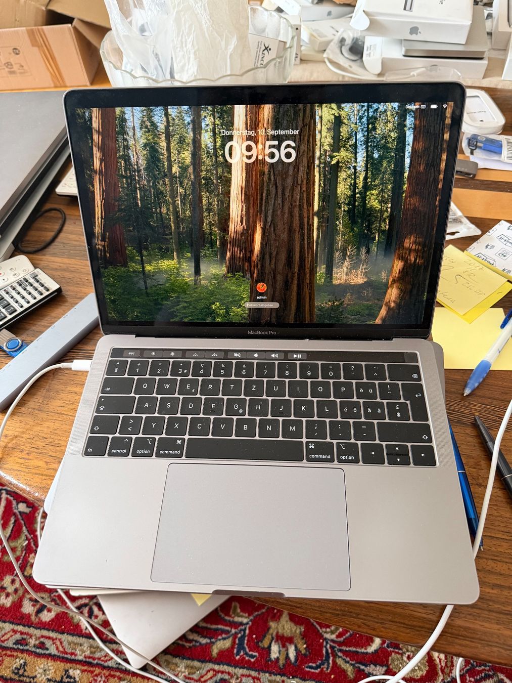 Apple Notebooks: Macbok pro 13. 2019 – Gebraucht aus Schattdorf von Kofi57
