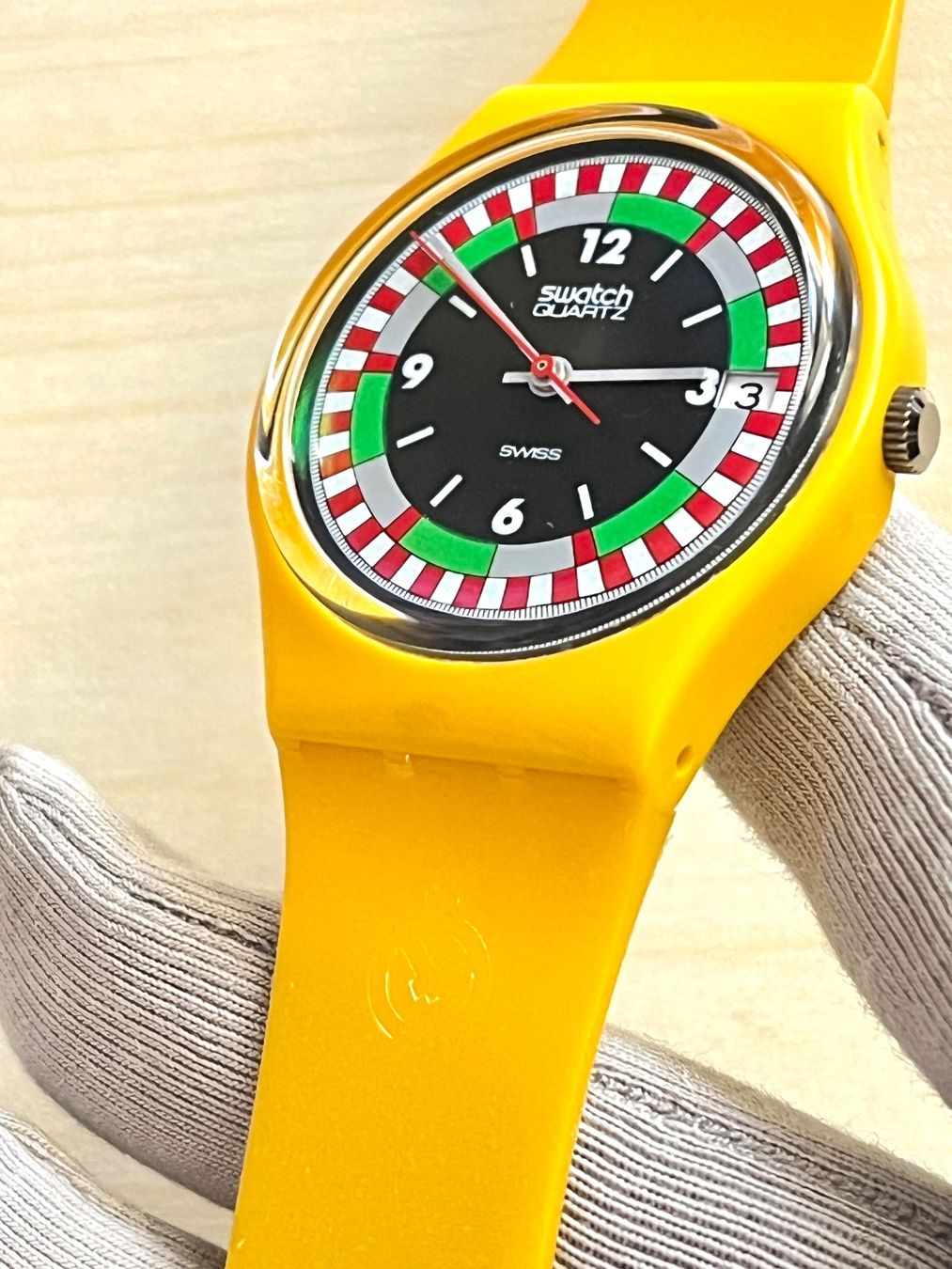 Swatch Orologi: Swatch Uhr, Vintage 1984, Gelb – Usato da Grenchen venduto da chththl 6