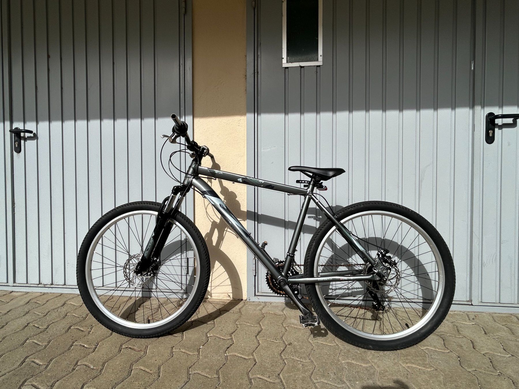 Biciclette: 26 Zoll Geneva Mtb – Usato da Aarau venduto da yil_vr9s 3