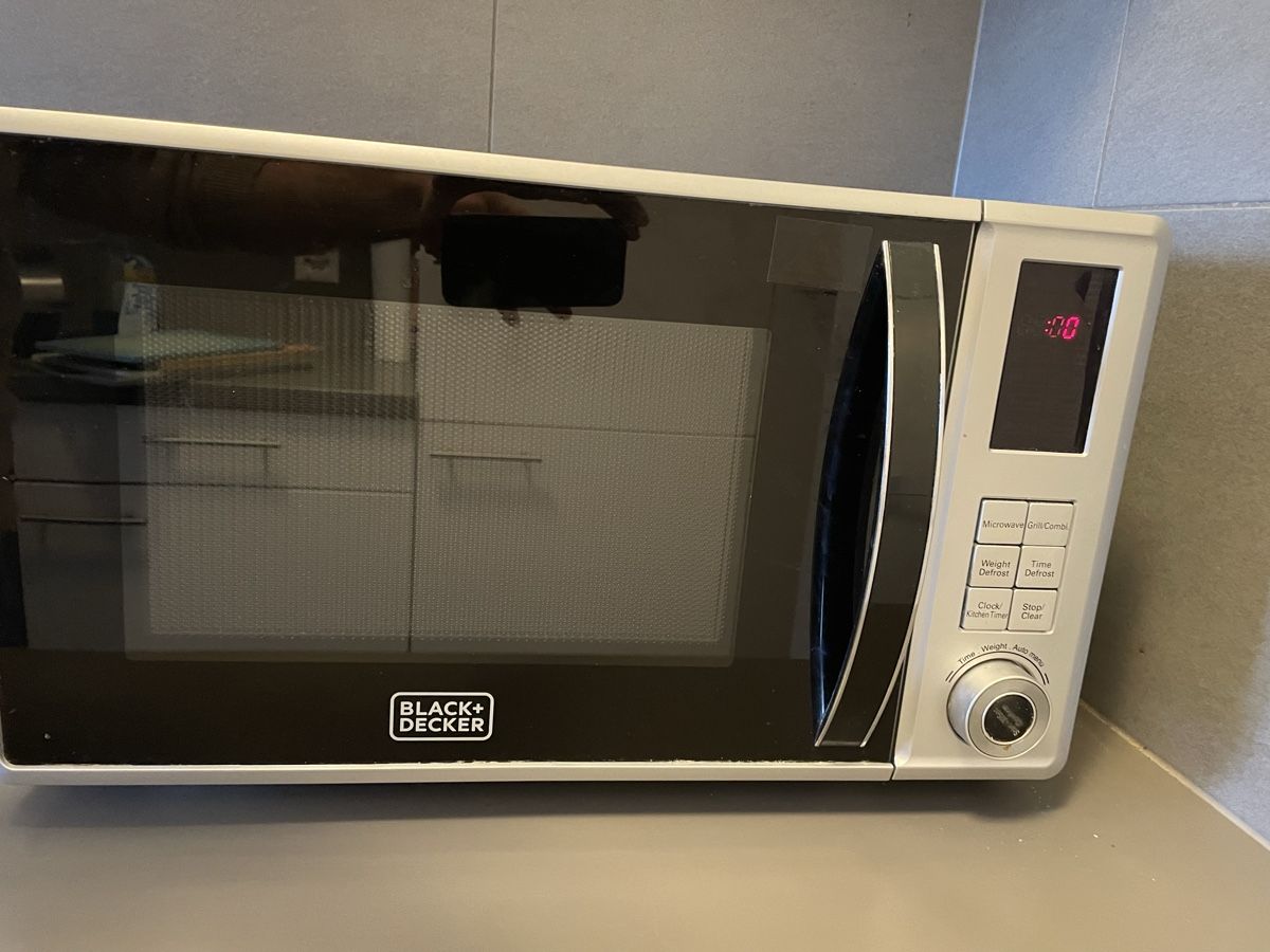 Micro-ondes Black+Decker - parfait pour se faciliter la vie (D'occasion ...