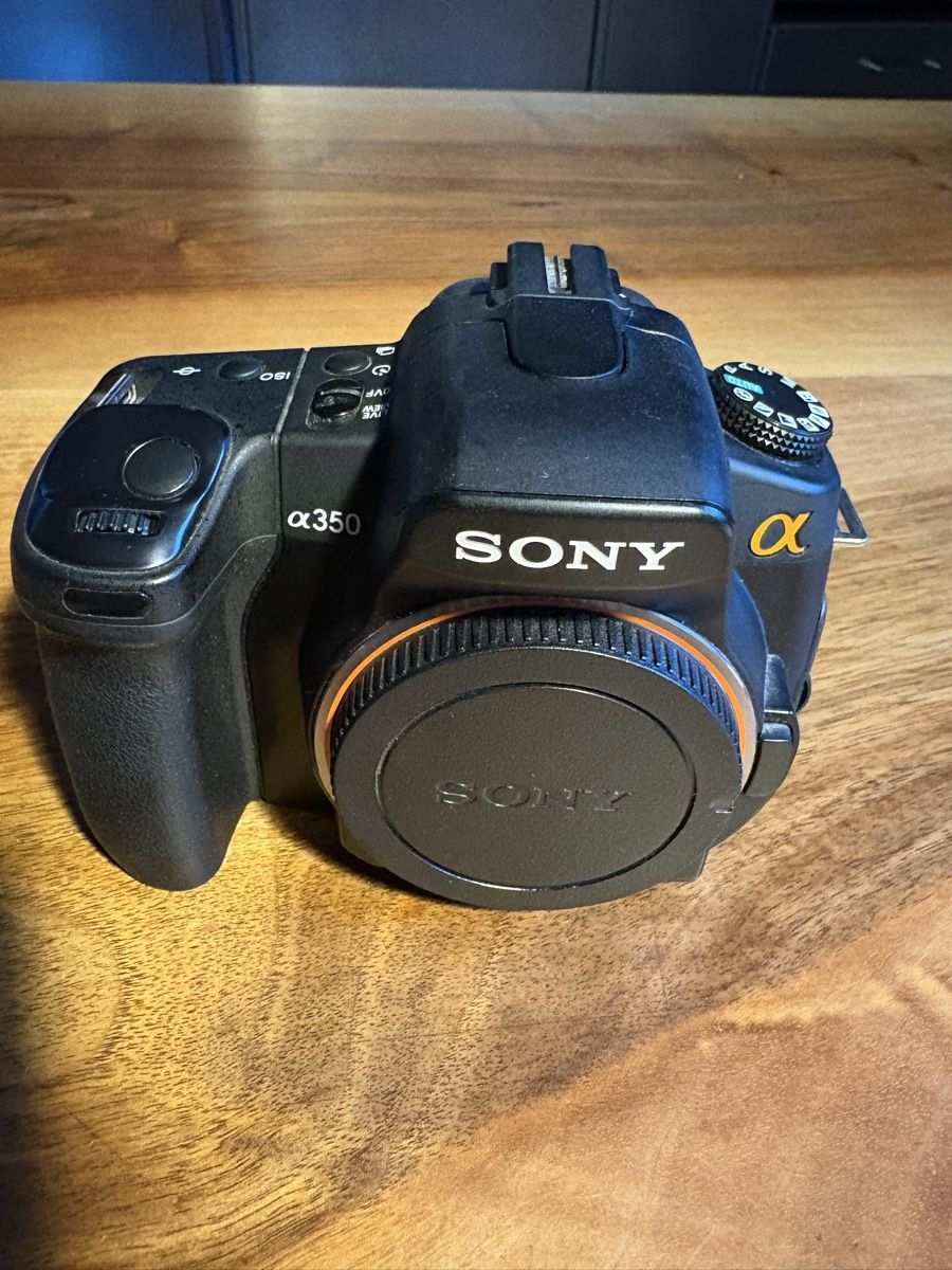 Sony Fotocamera: SONY A350 - Digitale Spiegelreflexkamera – Usato da Stans venduto da eselohr01