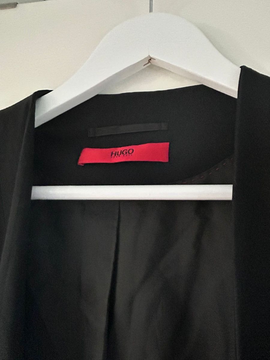 Hugo Boss Giacche: Eleganter Hugo Boss Blazer Grösse 36 – Nuovo (secondo la descrizione) da Bonstetten venduto da Moma10 3