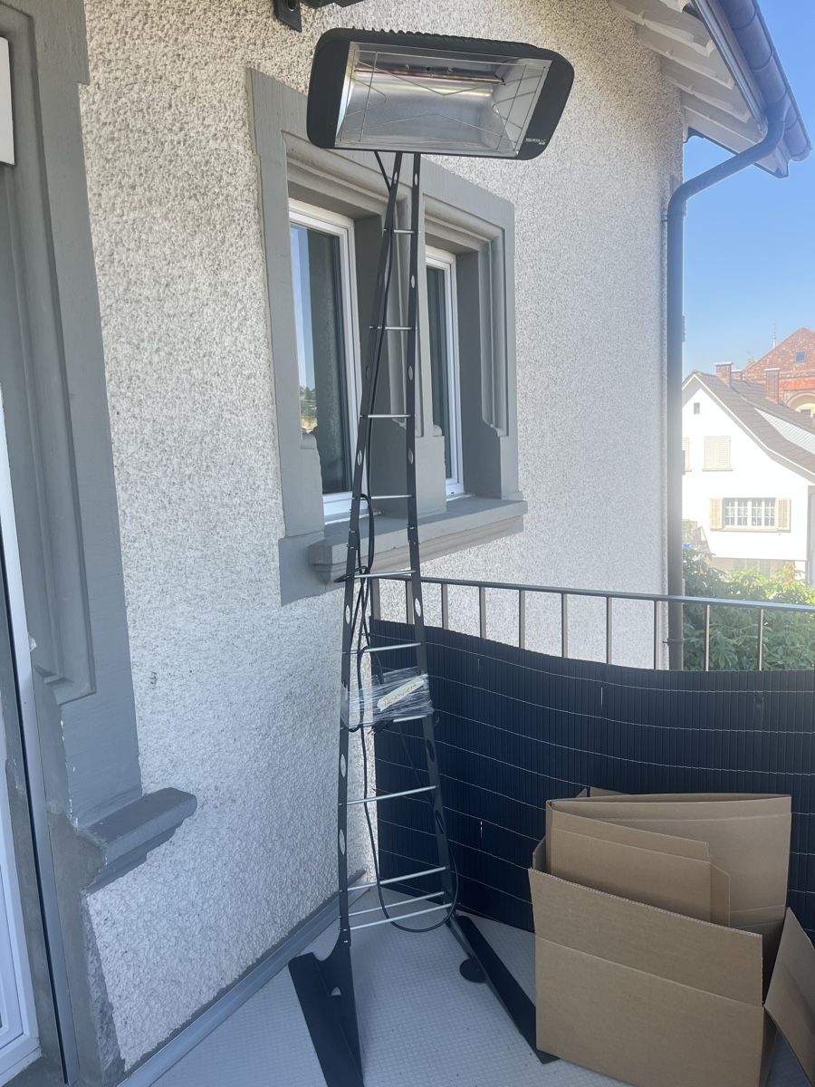 Radiateurs: grosse Heiz-Wärmelampe – D'occasion à St. Gallen par marijahle
