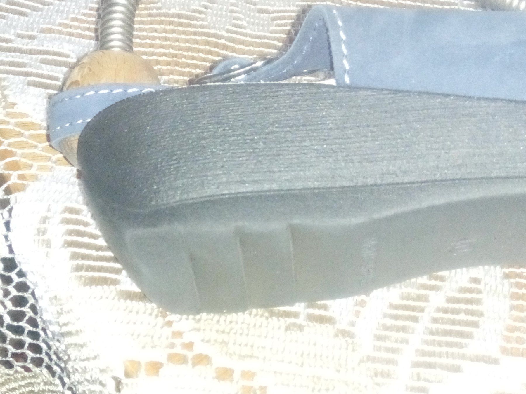 Scarpe da donna: Bequeme Sandalette  Marke: Confortissimo – Usato da Zürich venduto da Mitzi6 6