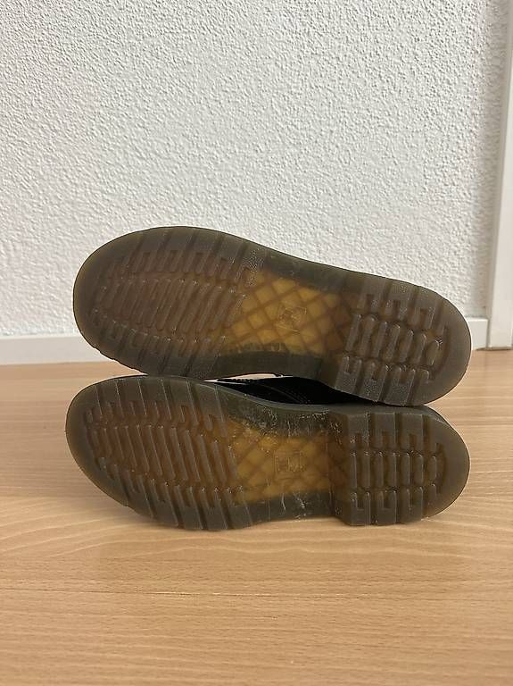Damenschuhe: Doc Martens Lack – Neu und originalverpackt aus Oberarth von ken_qxm9 1