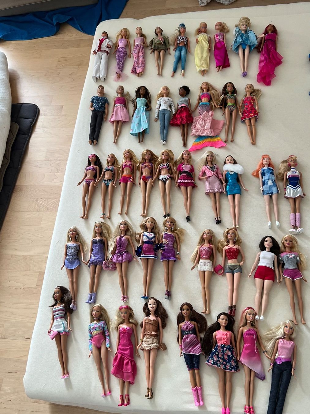 Poupées: Barbie, Monsterhigh und Co – D'occasion à Steinhausen par gendai 1