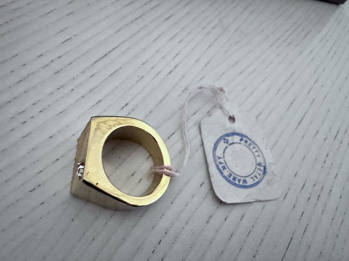 Bagues: Cufflink, gold-colored, one stone, used – D'occasion à Zürich par 613_g8jy 4